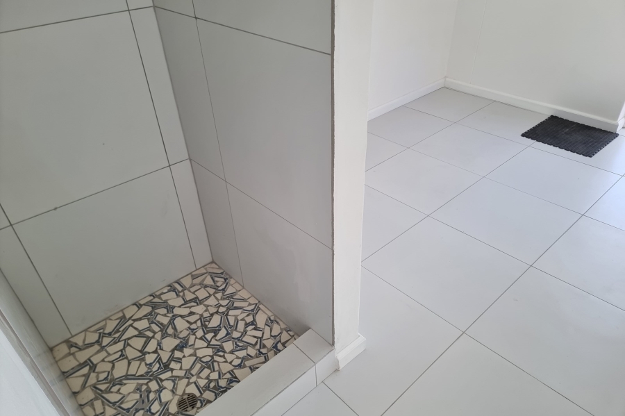 4 Bedroom Property for Sale in Beachfront Western Cape